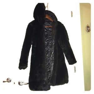 Reversible faux fur/ satin black coat
